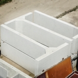 <h5>Zasieki do kurszyw</h5><p>Element typu T-400 w przekroju poprzecznym</p>