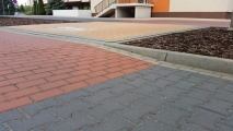 <h5>Roboty drogowe</h5><p>Szczegół konstrukcyjny — wyniesione przejście dla pieszych</p>